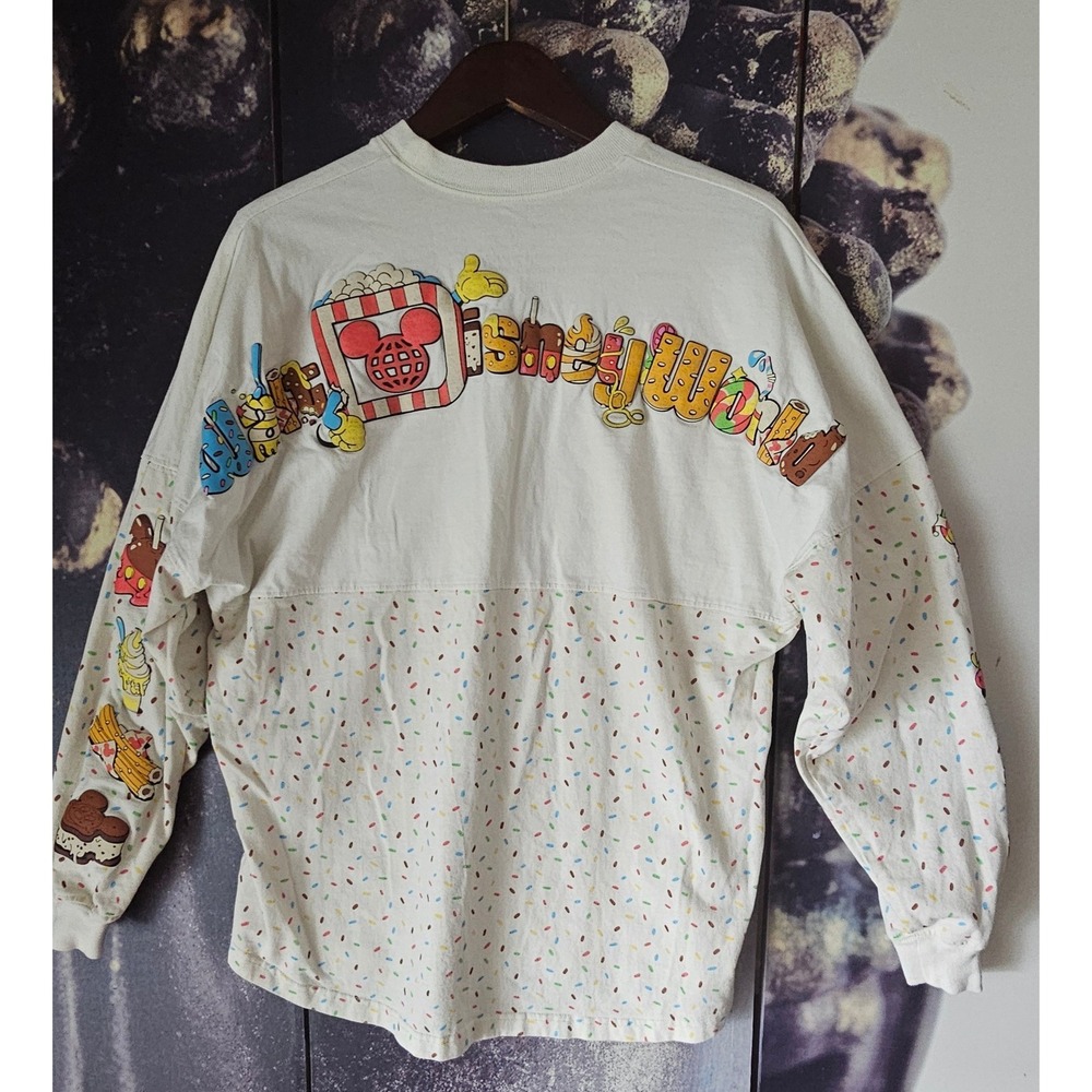 Disney Parks Spirit Jersey Walt Disney World Snacks Sprinkle Print Cream Shirt M